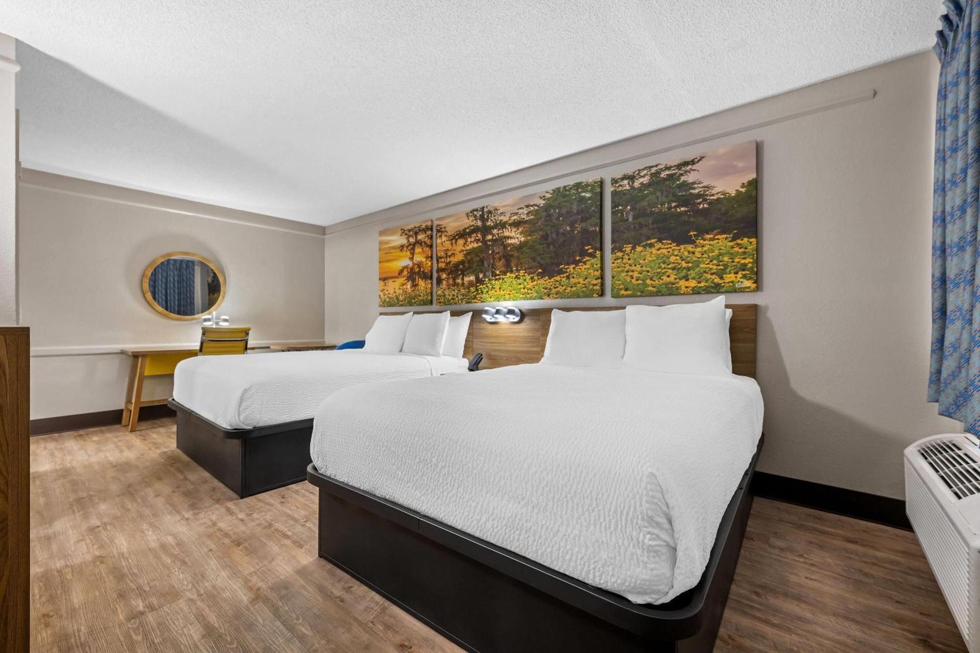 Days Inn By Wyndham Birmingham/West Экстерьер фото